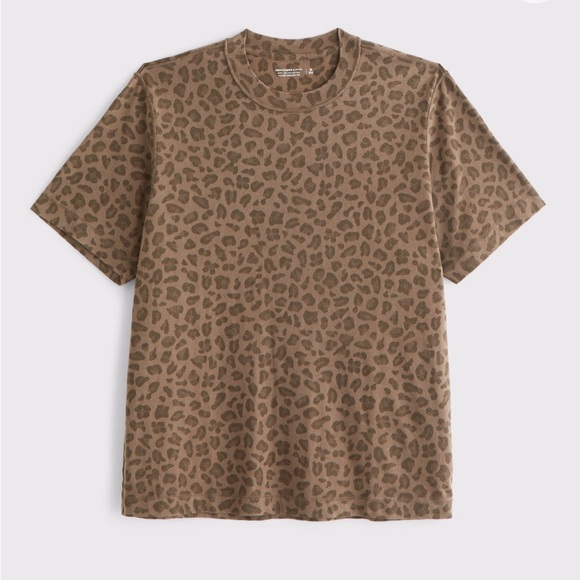 Abercrombie cheetah print oversize t-shirt-medium - Picture 1 of 4